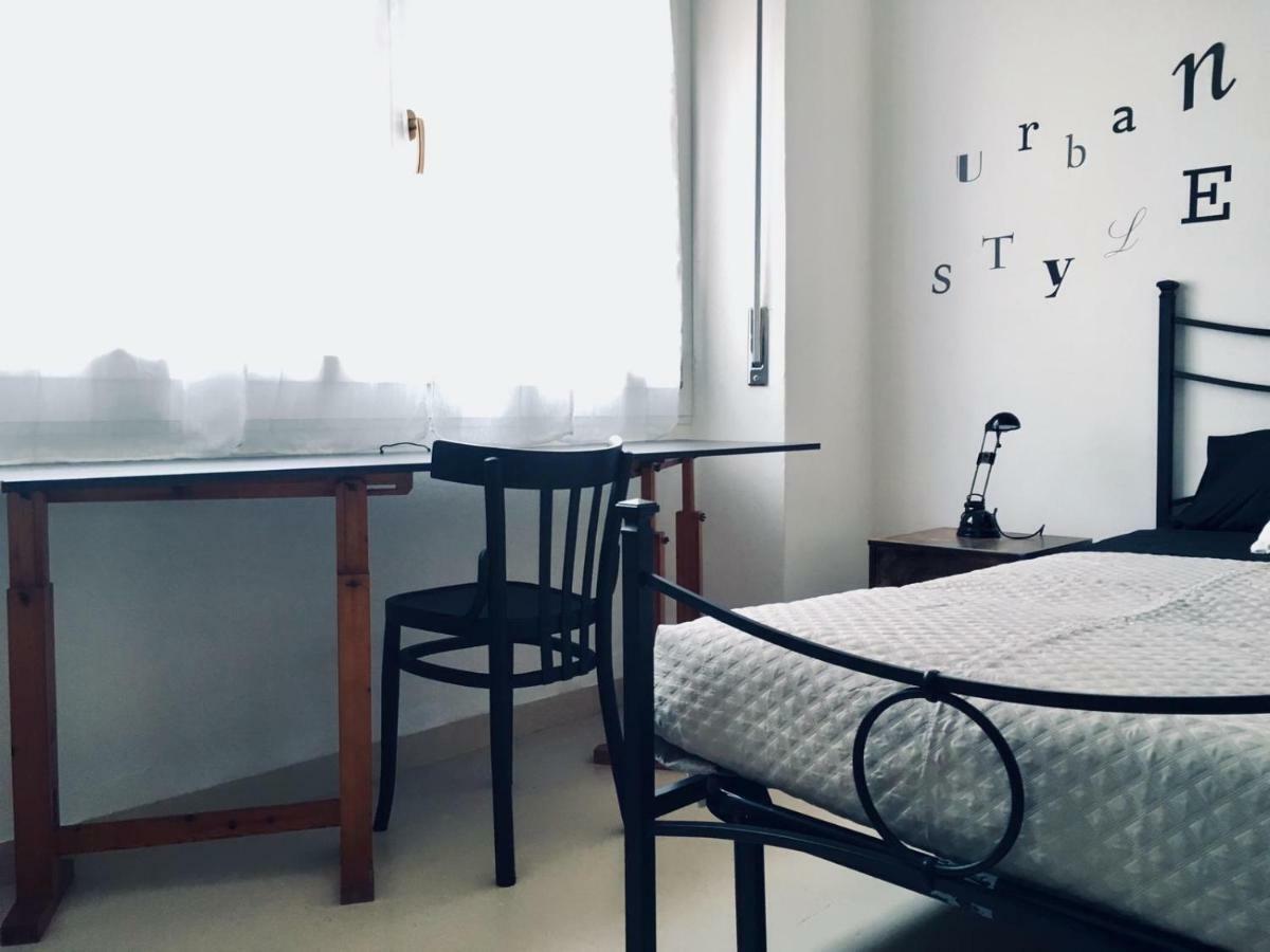 Heidi'S Apartment Альгеро Екстер'єр фото